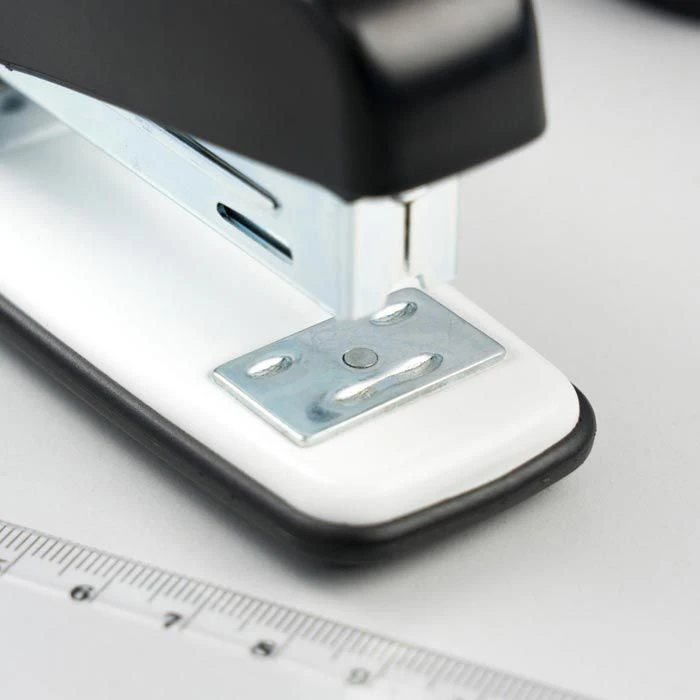 Sax Heftgerät Design 239, 0-239-19, Heftleistung 25 Blatt, Schwarz - Image 5