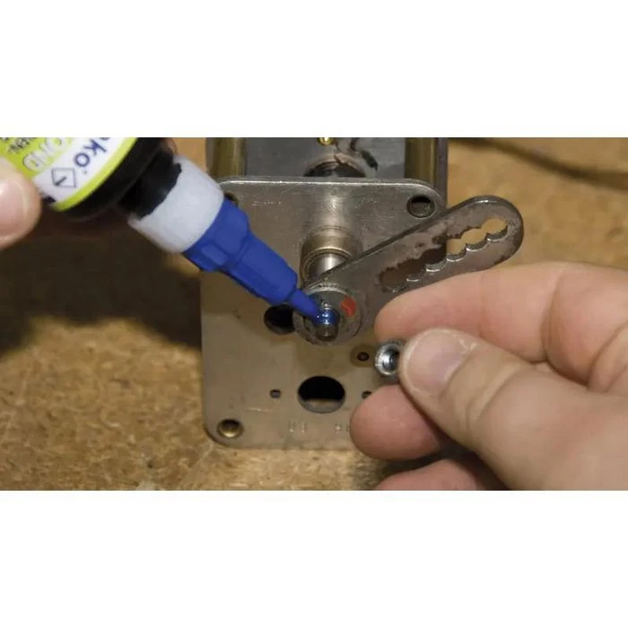 Beko Schraubensicherung 261 100 210, Mittelfest, Blau, Wasserfest, 10ml - Image 3