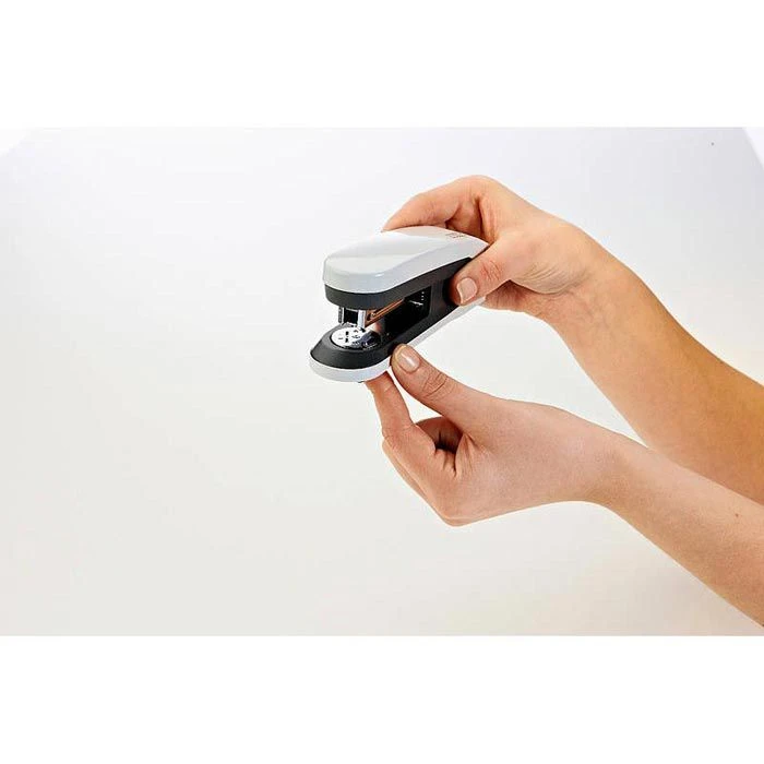 Novus E 30 020-1842 Heftgerät 30 Blatt Schwarz - Image 2