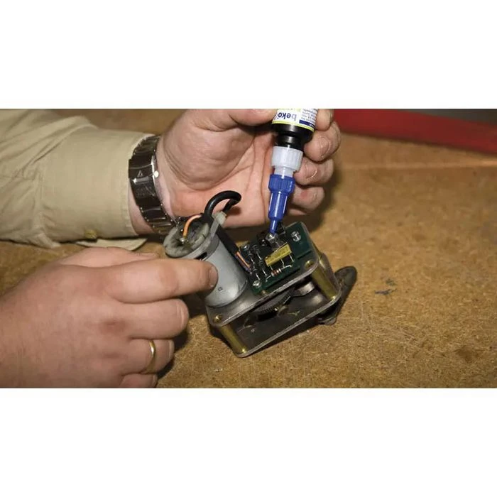 Beko Schraubensicherung 261 100 210, Mittelfest, Blau, Wasserfest, 10ml - Image 2